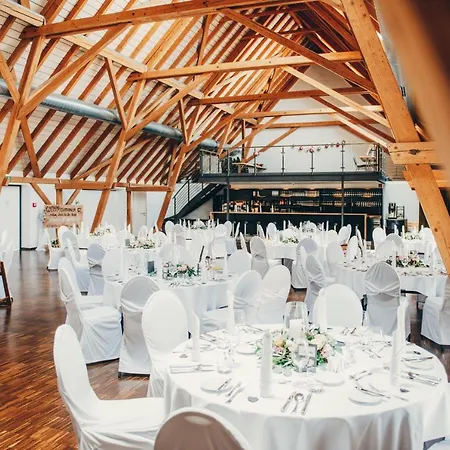 & Restaurant Ochsen Hotel