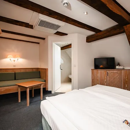 & Restaurant Ochsen 3* メルクリンゲン